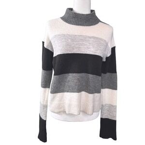 EXPRESS Women's Medium Striped Mock Neck Sweater Gray‎ Black White Acrylic Blend